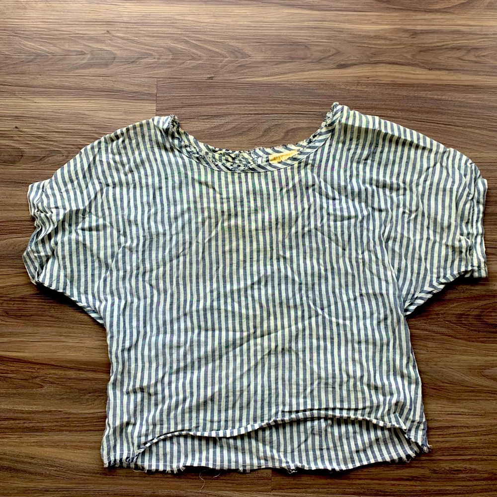 Light striped T